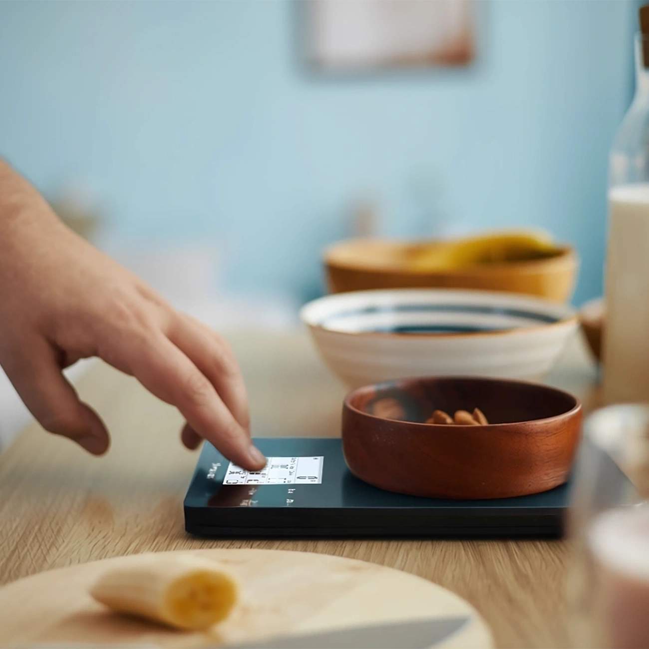 Wozinsky WIK-10 Smarte Küchenwaage – Bluetooth-App, 10kg, Kalorien- & Makro-Tracking | Schwarz